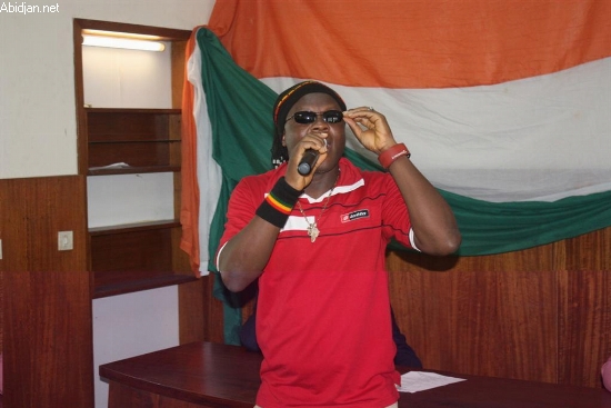 Interview / Fadal Dey, artiste-chanteur : 